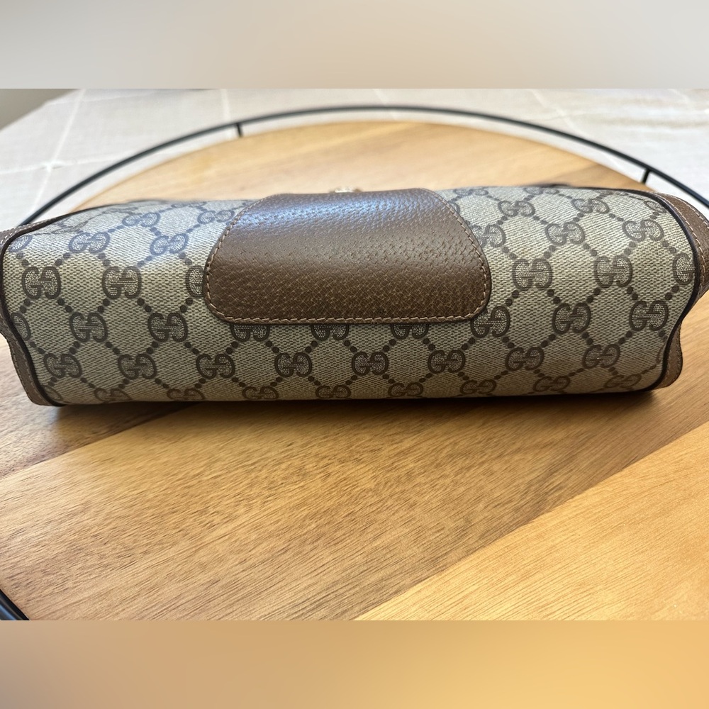 Gucci Brown and Tan Cosmetic Bag with Iconic Design - Picture 3 of 7